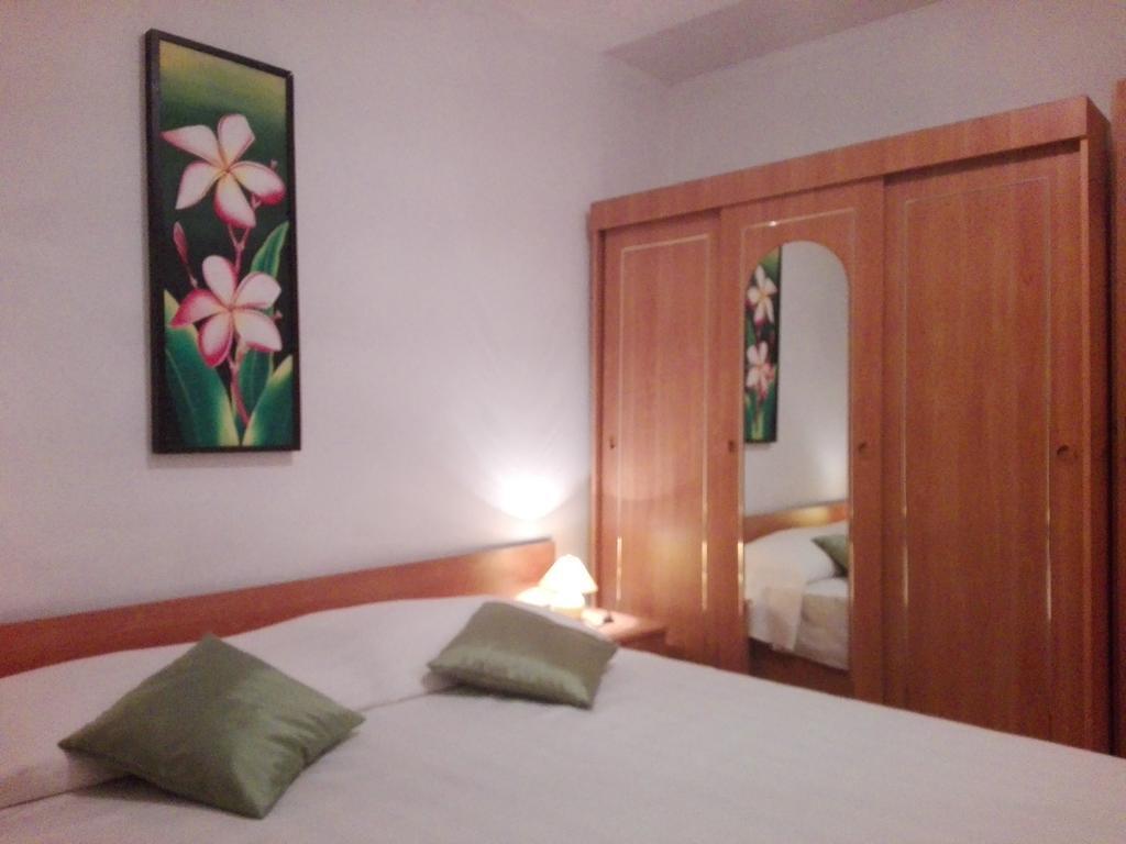 Guesthouse Villa Marija Cres Esterno foto