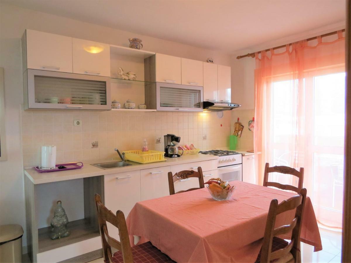 Guesthouse Villa Marija Cres Esterno foto