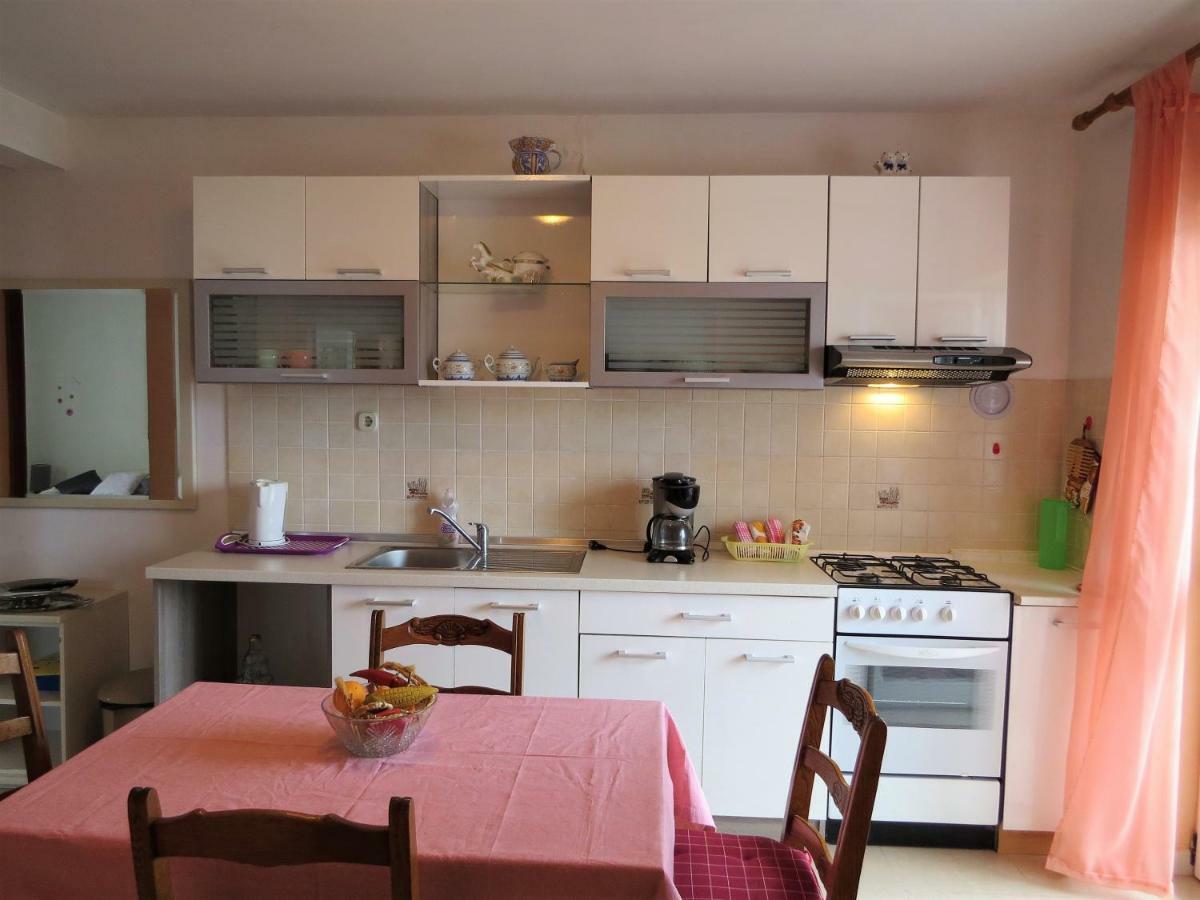 Guesthouse Villa Marija Cres Esterno foto